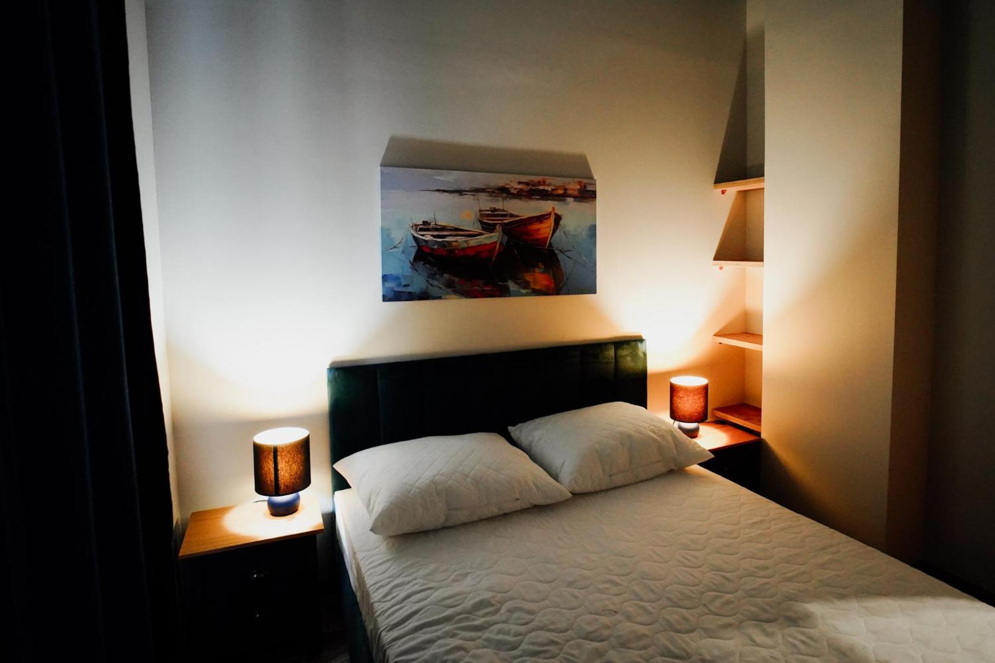 Apartament Novy Drezdenko Exteriér fotografie